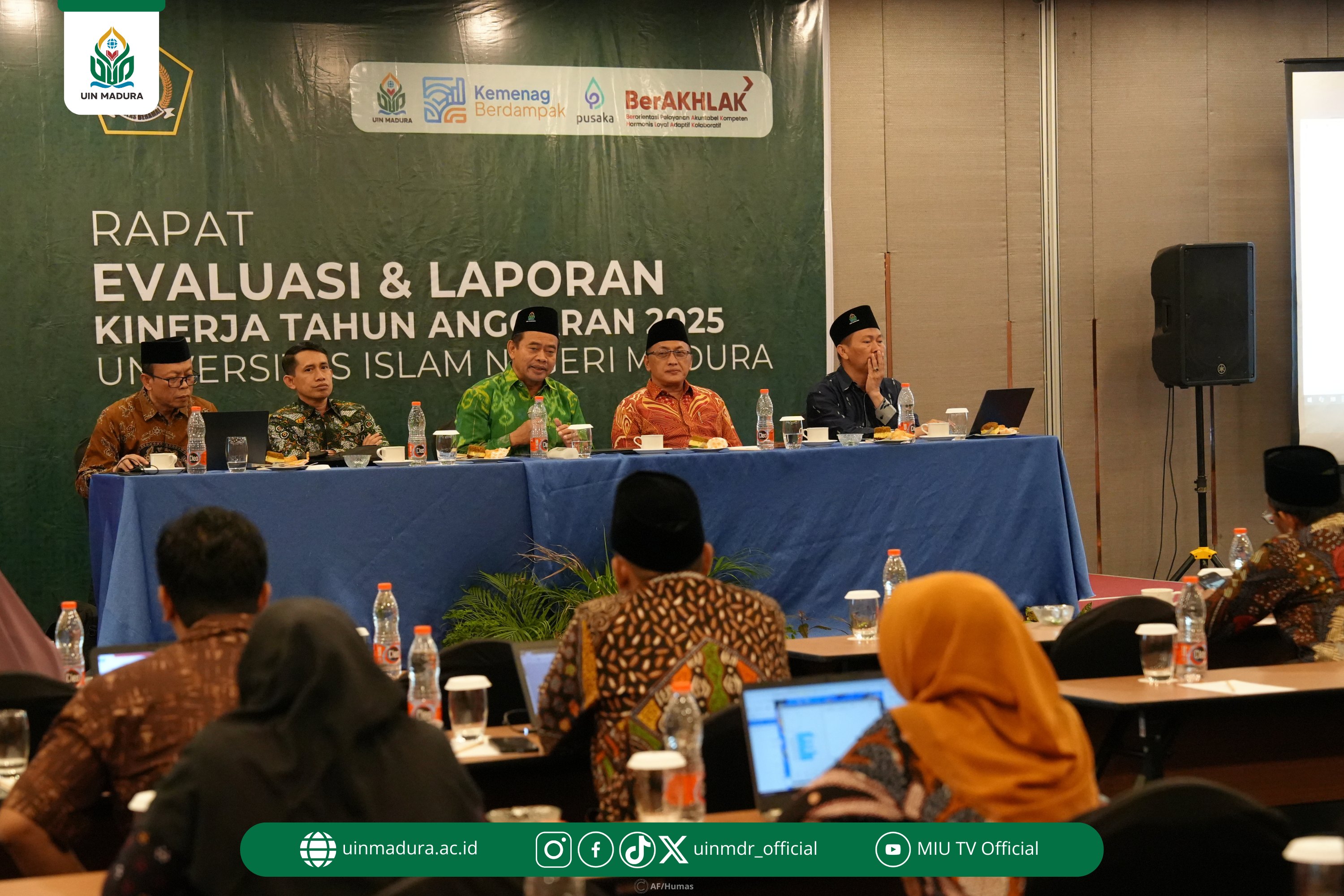 UIN Madura Gelar Rapat Evaluasi Unit Kelembagaan TA 2025, Rektor Tekankan Perjanjian Kinerja sebagai Arah Kebijakan Institusi