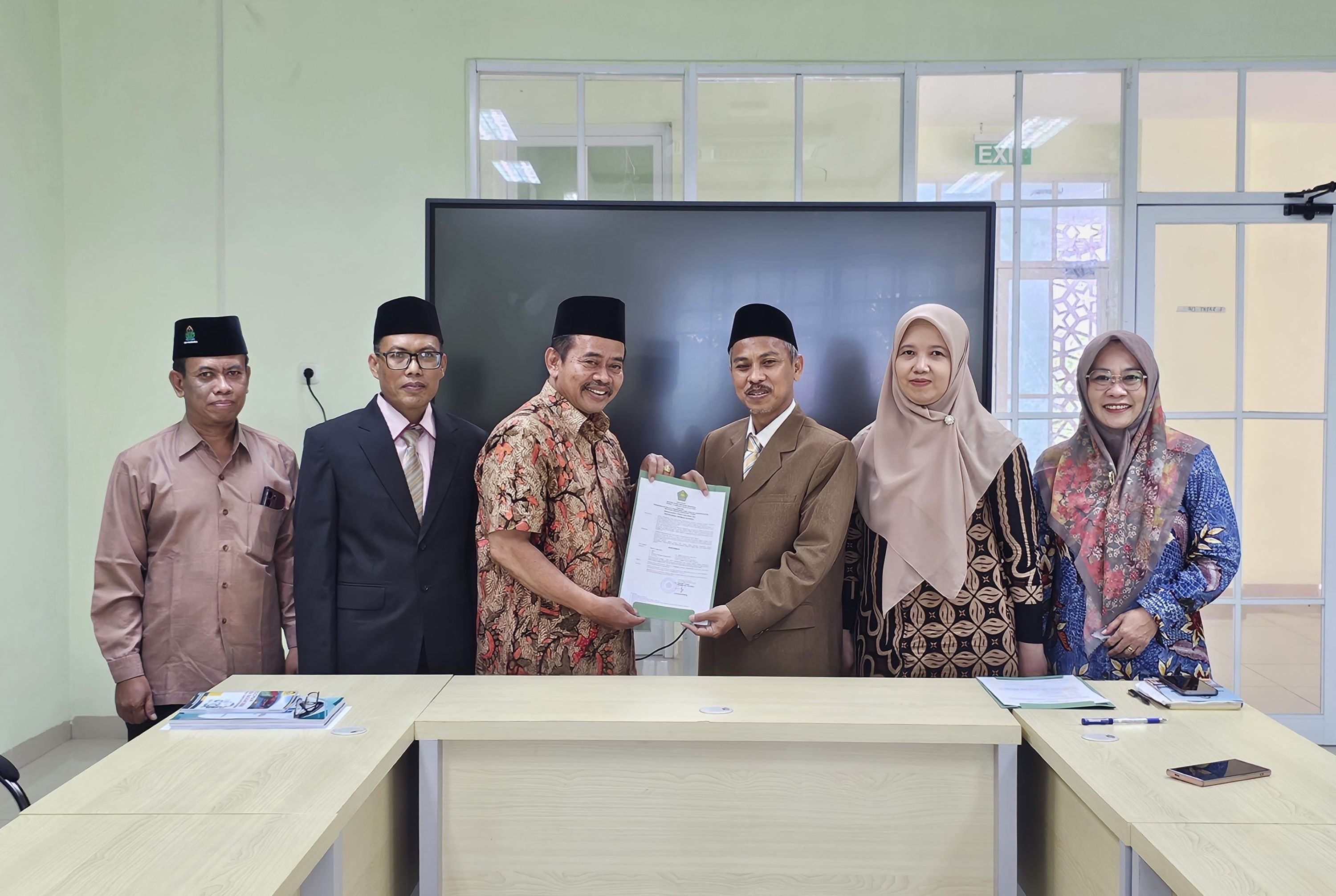 Penguatan SDM, UIN Madura Mutasi Dosen dan Tunjuk Plt. Kabag. ULA Baru