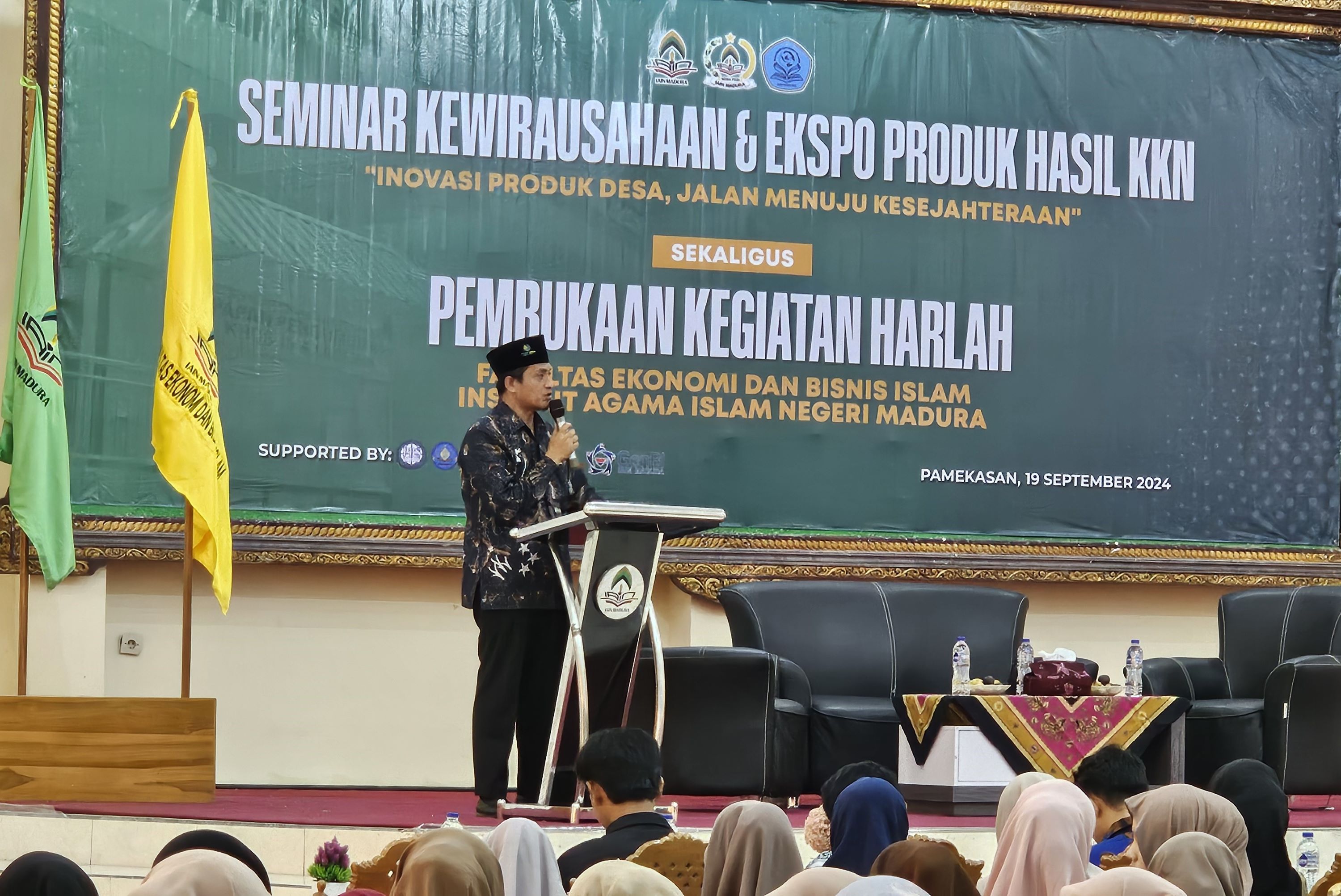 FEBI IAIN Madura Gelar Seminar Kewirausahaan dan Expo KKN: Dorong Inovasi Produk Desa