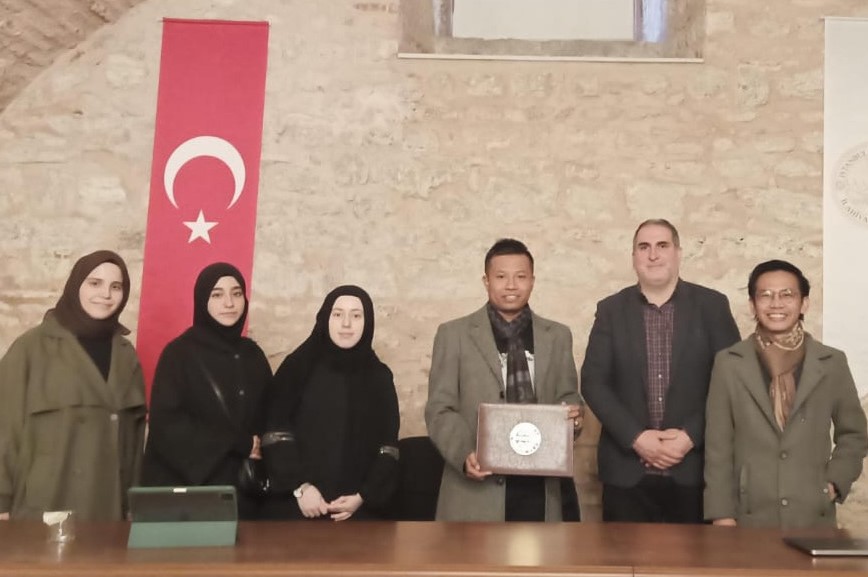 Dosen IAIN Madura dan UIN KHAS Jember Berbagi Wawasan di Seminar Internasional Universitas Istanbul