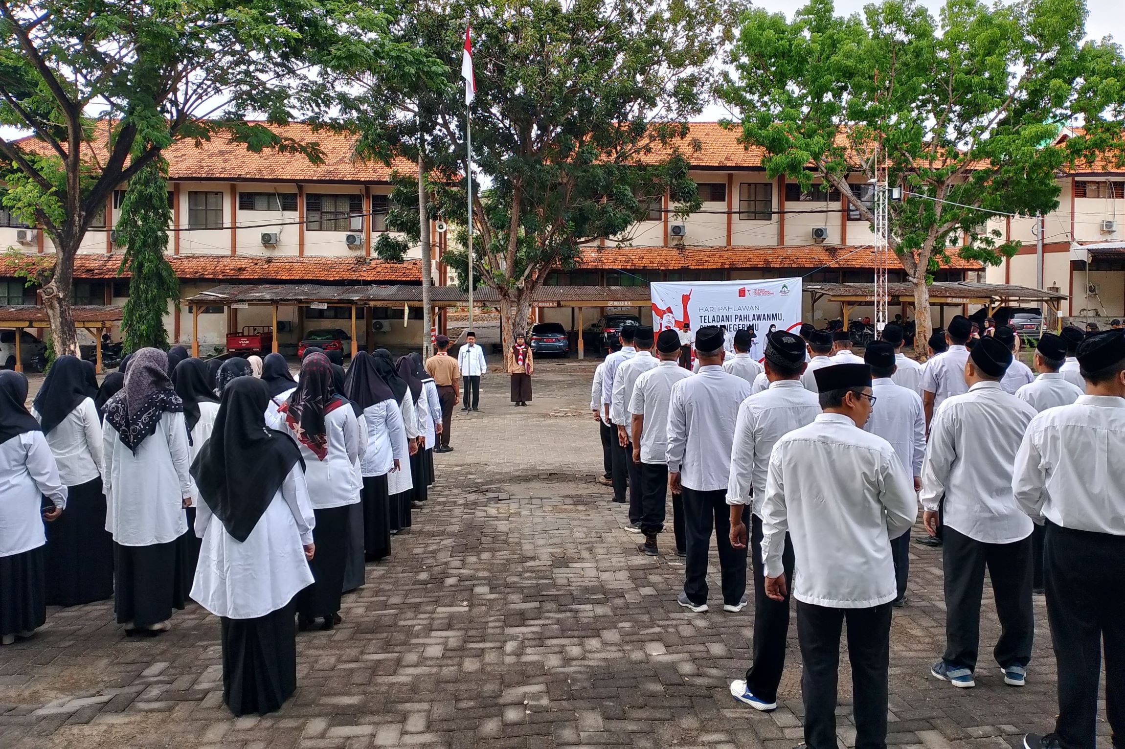 IAIN Madura Peringati Hari Pahlawan 2024 dengan Semangat "Teladani Pahlawanmu, Cintai Negerimu"